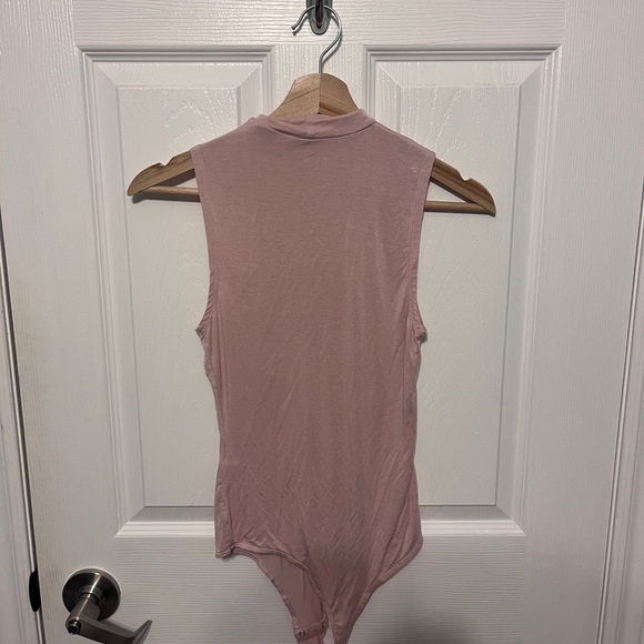 Garage bodysuit - Picture 2 of 3